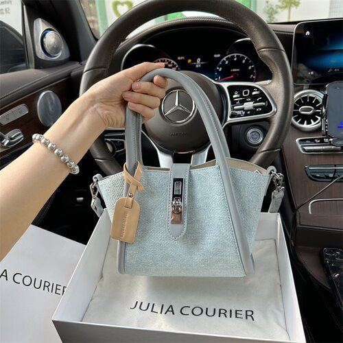 JULIA COURIER大容量水桶包折扣