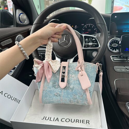 JULIA COURIER今年流行大容量绣花菜篮子包包女高级感通勤水桶包