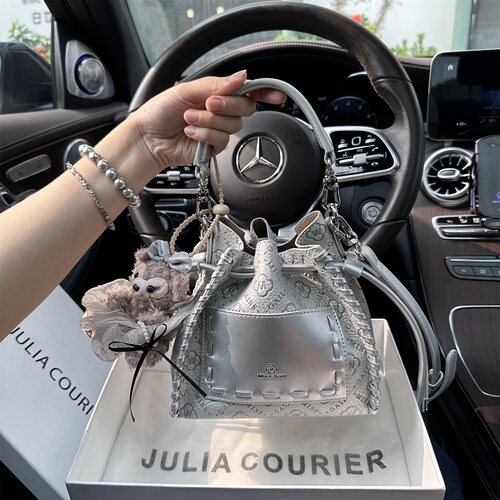 JULIACOURIER女包银色手提包压纹水桶包包女2026新款潮单肩斜挎包