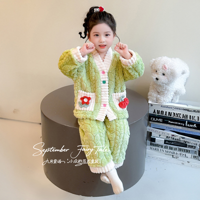 女童睡衣2025新款儿童加绒加厚冬款可爱卡通甜美法兰绒家居服套装