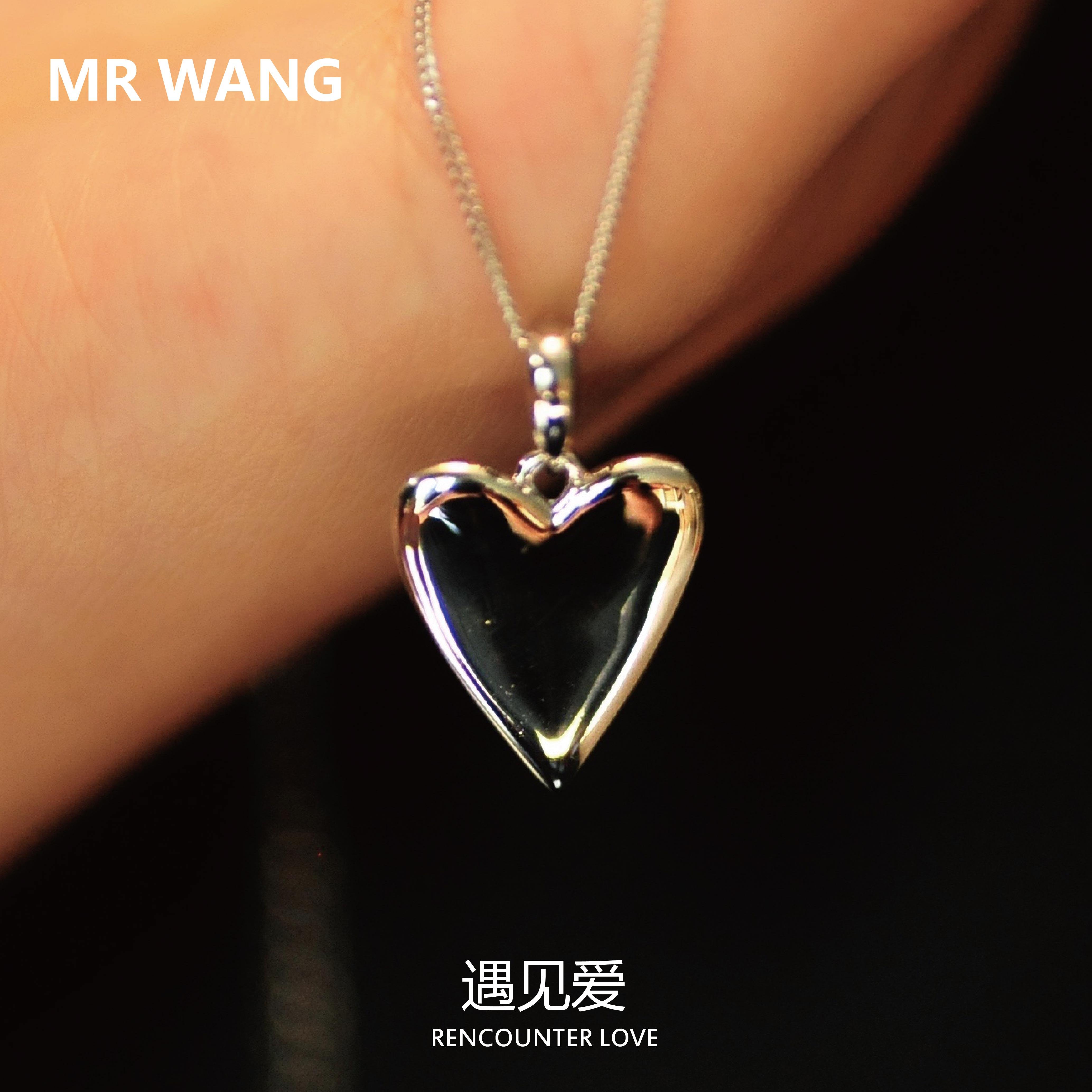MRWANGS925纯银女爱心项链字母刻字定制小众设计感锁骨链闺蜜简约