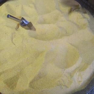 老品种老玉米小碴子农家自产玉米渣子粥杂粮玉米糁