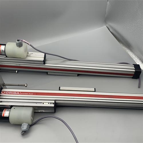 直流电机滑台模组 德国MAXON马达 行程350mm 电压24v 皮带轮传动