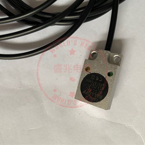 巴鲁夫 接近开关 BESO3ZU BESRO1ZC-PAC70B-BP01.5-G504