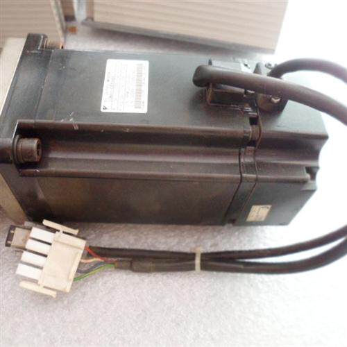 全新伺服电机SGMJV-04ADE6S质保一年测试OK现货