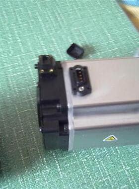 议价伺服马达R88M-K10030H/K20030H/K40030H-S2-Z欢迎询价