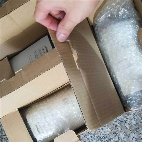伺服电机HC-KFS23  KFS23B原装正品欢迎询价顺丰包邮质保一年