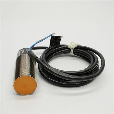 易福门传感器电感式接近开关II0272 IIA2010-ABOA/RT 品质保证