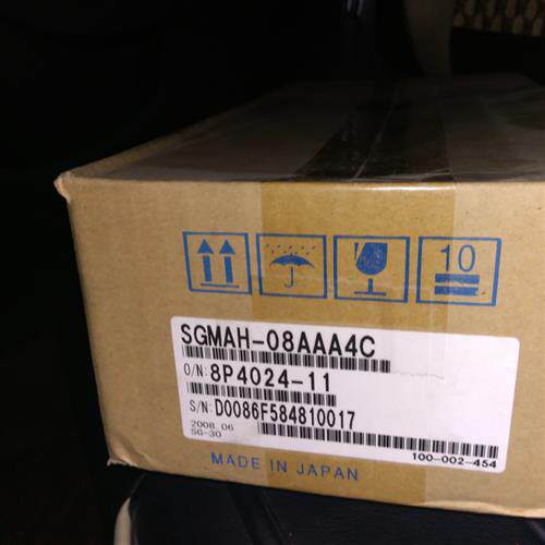 伺服SGMAH-04AAA4C全新原装正品欢迎询价质保一年包邮