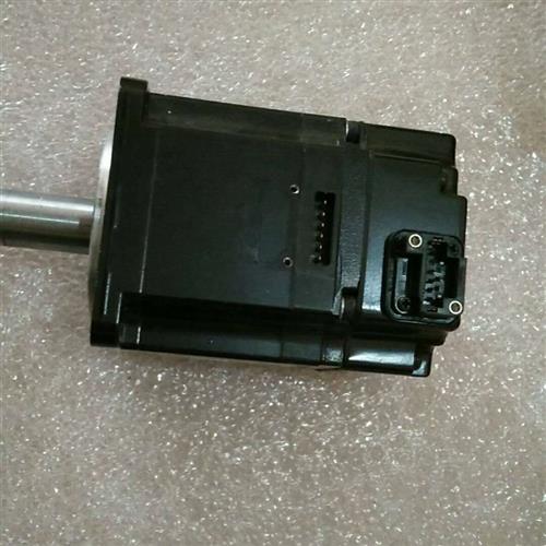 议价原装伺服电机SGMAV-02ADA21现货成色漂亮欢迎议价专业测