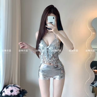 酒吧ds演出服新款 欧美韩舞女团chic性感银色亮片吊带dj女舞台套装