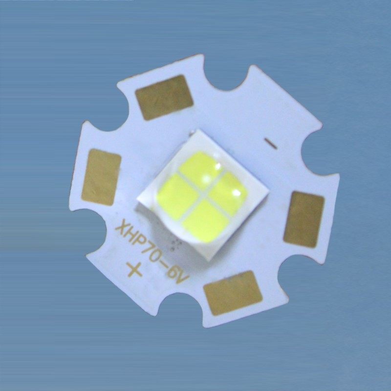 美国cree二代xhp70b正品p2 n4 3c灯珠 p70强光手电筒30w白黄光led