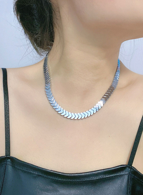 金属蛇骨链女宽版项链颈链