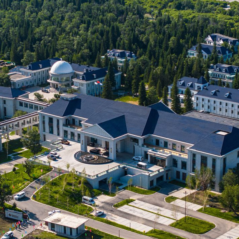 新疆那拉提金陵山庄2晚连住含早+双人温泉+双人火锅晚餐