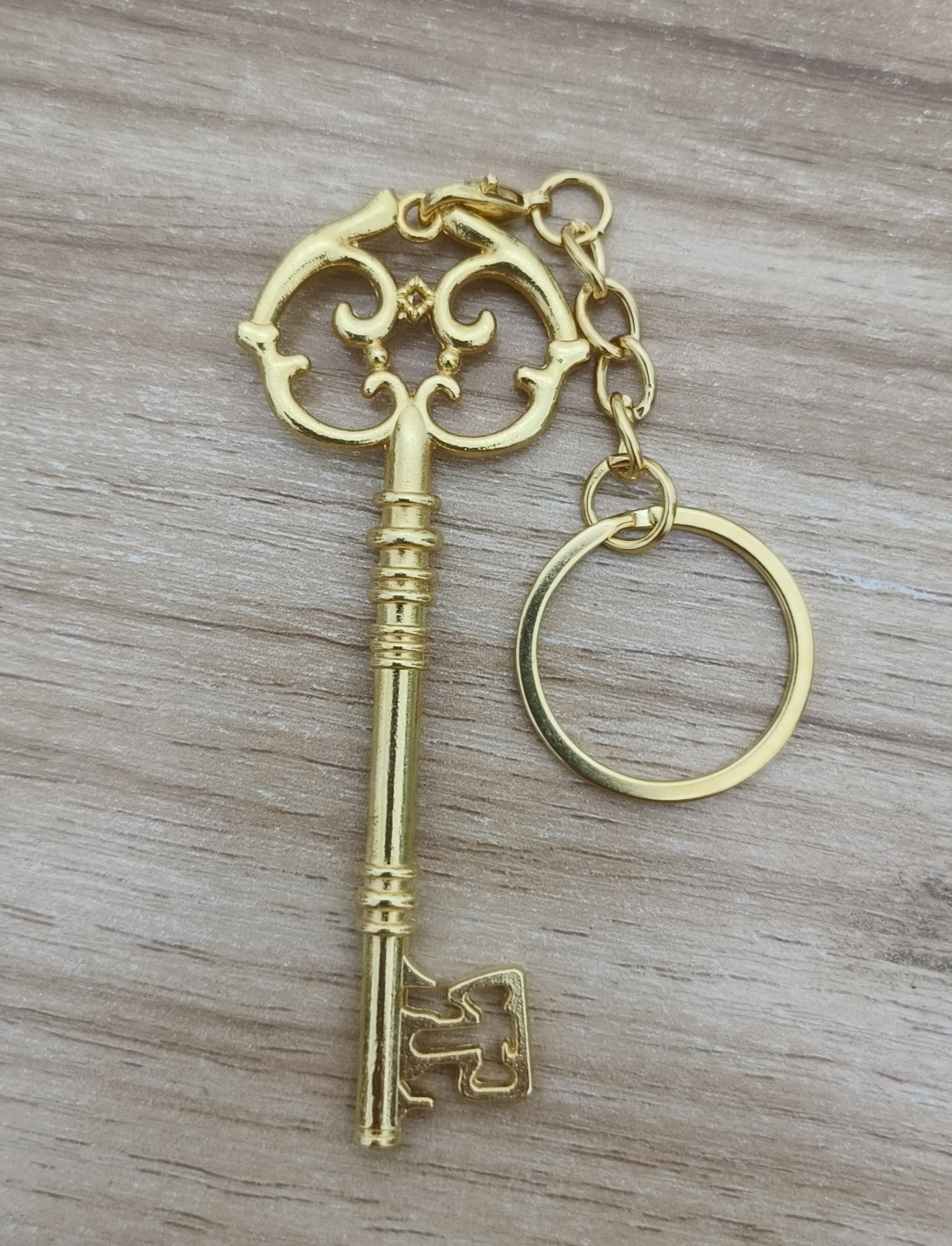 哈利波特周边魔法金钥匙钥匙扣，合金材质，金色款，古灵阁钥匙图片