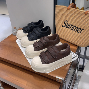 魔术贴大头面包鞋女2025新款百搭可爱圆头休闲板鞋增高厚底松糕鞋