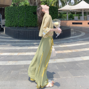 【预售】新中式国风时髦刺绣上衣套装女夏2025年新款设计感高腰裙裤两件套图片