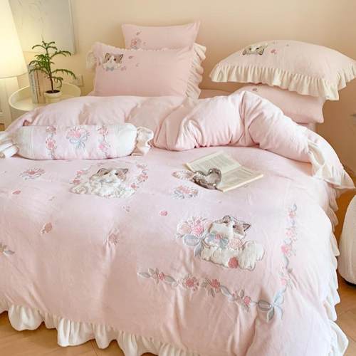 少女心牛奶绒可爱卡通小猫四件套