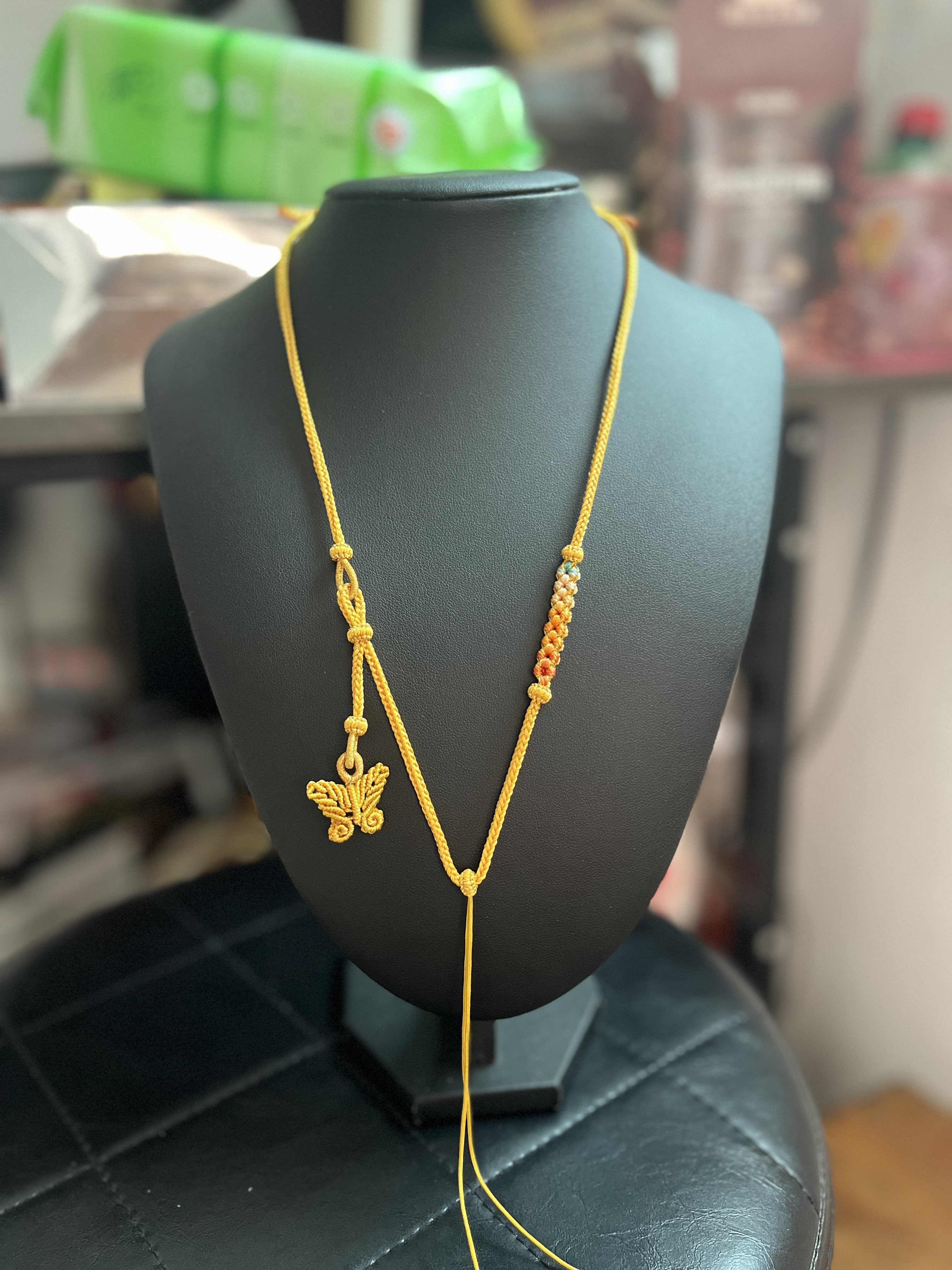 原创新款纯手工编织八股桃花蝴蝶可调节项链绳女士精美毛衣链