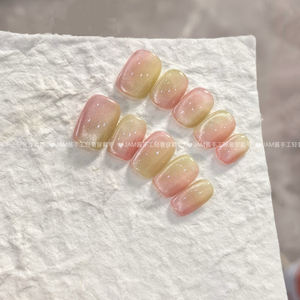 芭乐猫眼 纯手工穿戴甲短款多巴胺猫眼穿戴甲2025新款高级感美甲