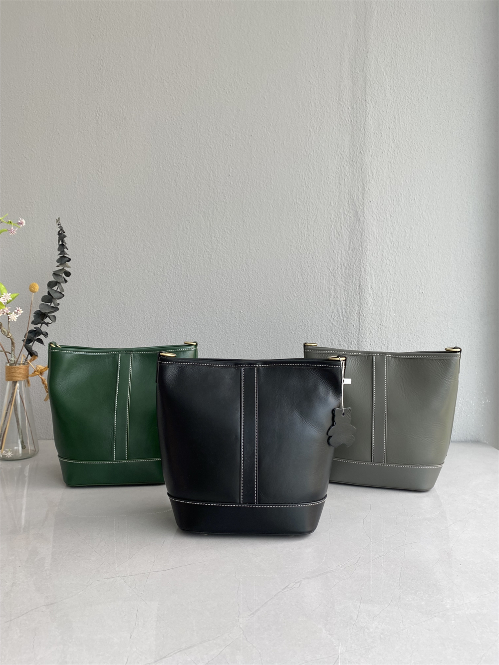 ~进口植鞣牛皮~外贸工厂断色亏本清仓小众设计复古休闲百搭水桶包