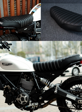 适用于杜卡迪自游Scrambler800雪橇改装毛毛虫坐垫复古座包座椅