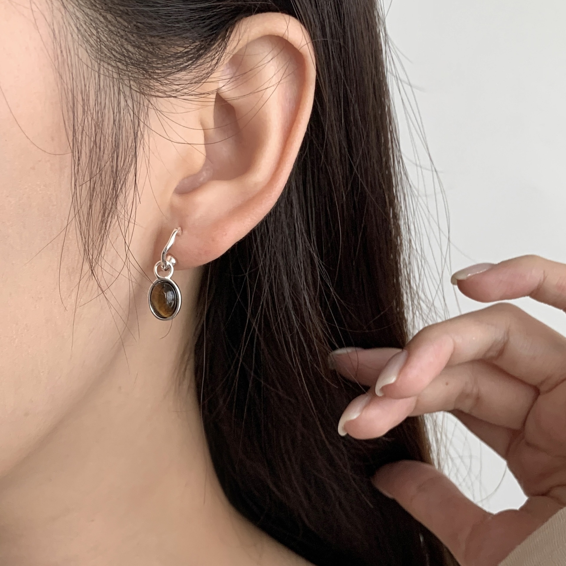 s925纯银虎眼石耳钉女轻奢高级感