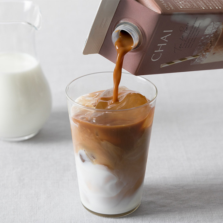 日本 浓缩红茶(含糖,需兑牛奶或水)盒装 500ml