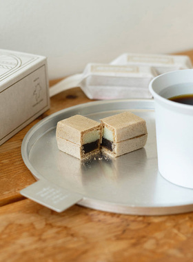 日本 秋冬限定 拿铁最中（意式浓缩X牛乳双色夹心）盒装 6枚