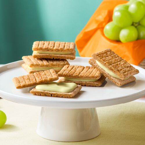 日本青提奶油夹心酥皮三明治