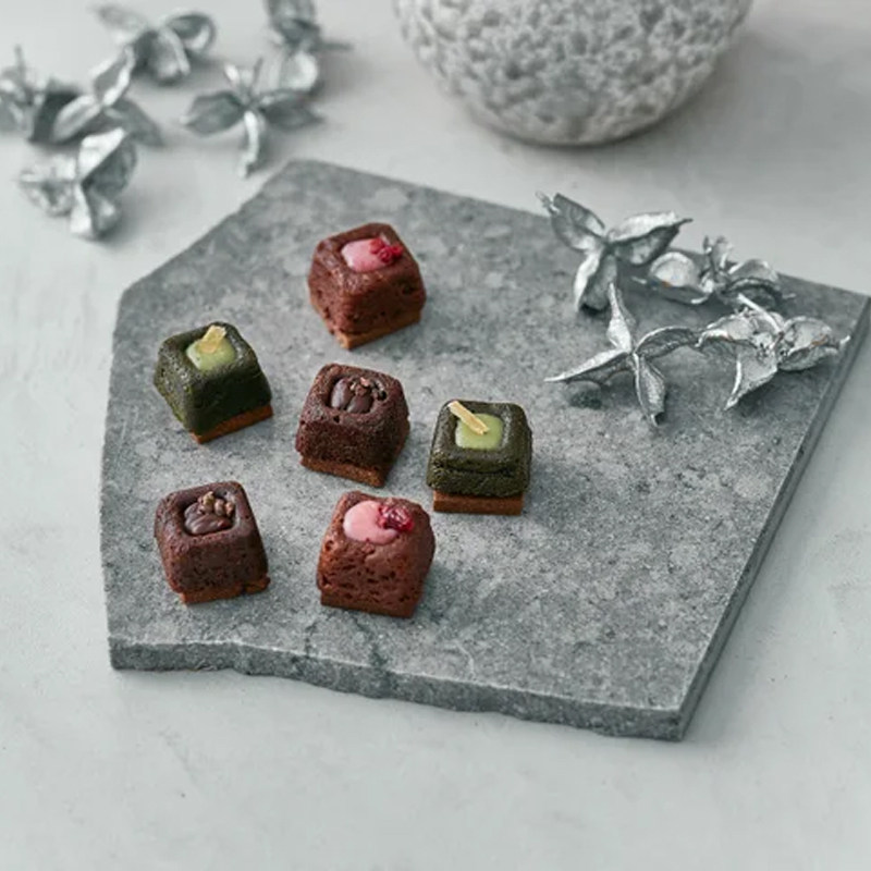 日本 冬季限定 巧克力甘纳许蛋糕挞 盒装 9枚,零食/坚果/特产,糕点礼盒/伴手礼,淘宝优惠券,粉丝福利购,淘宝优惠卷