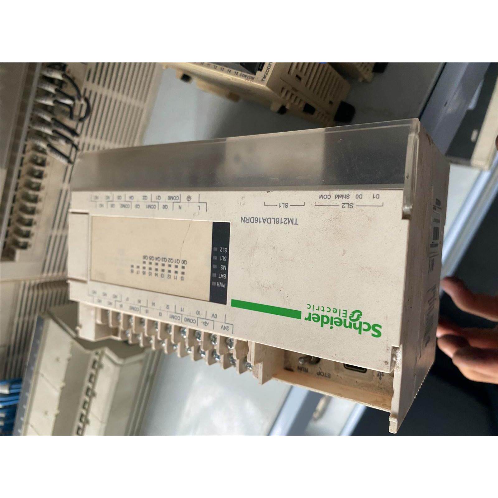 （议价）拆机施耐德PLC 可编程控制器 TM218LDA16DRN 实物图