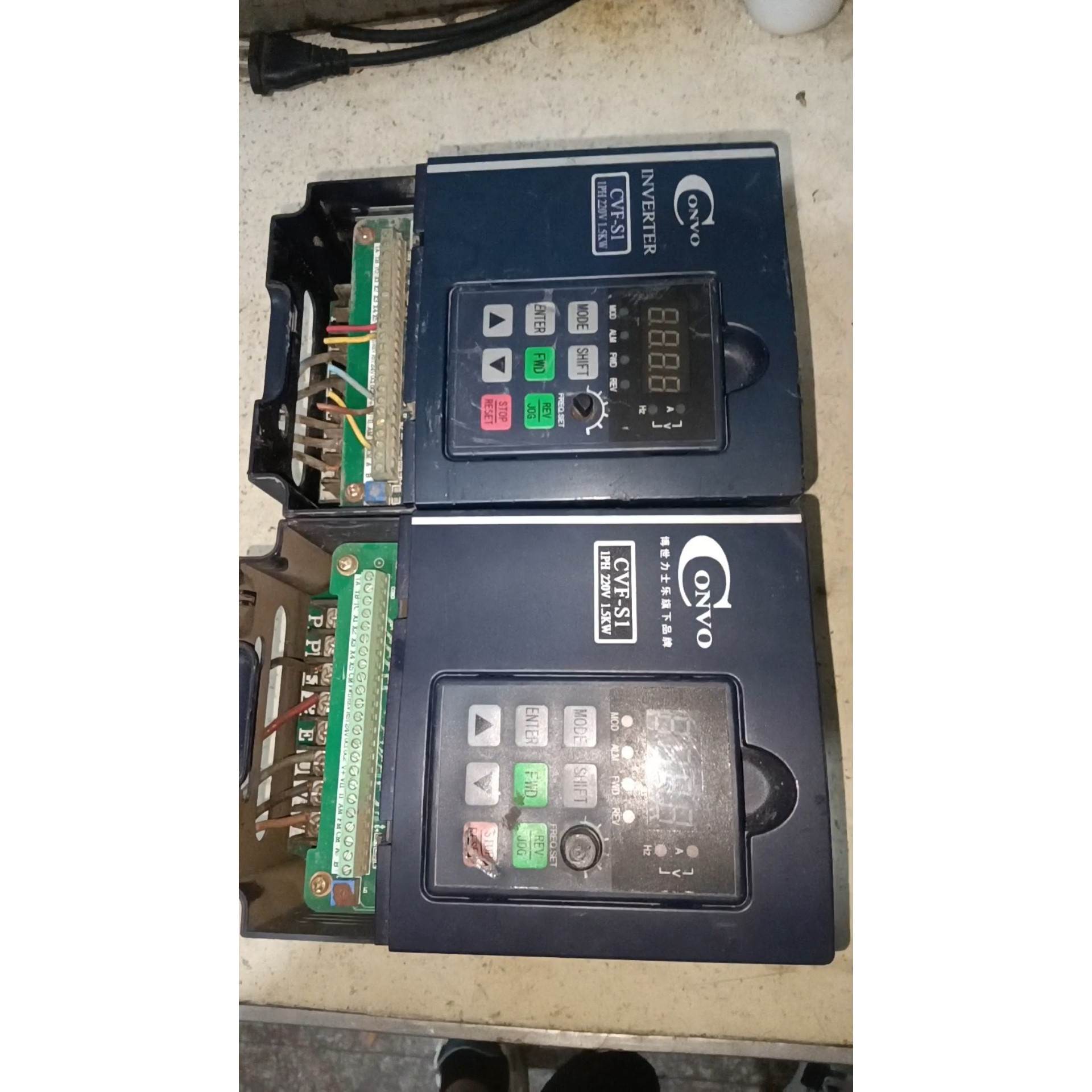 （议价）康沃变频器FSCS01-1K50-1P220-A-AP 拆机