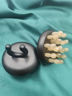 紫光檀木羊角按摩梳男女身体刷肚子腿经络梳子家用大宽齿便携