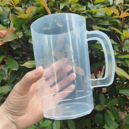 2斤大容量啤酒杯塑料扎啤杯壶鲜啤杯抗摔加厚带把厂家直销凉水壶