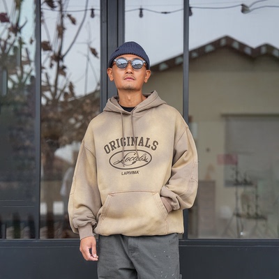 重磅喷染连帽印花卫衣