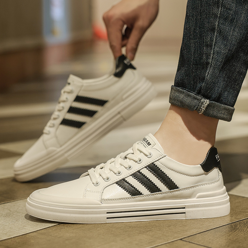 小白鞋轻便百搭男鞋板鞋