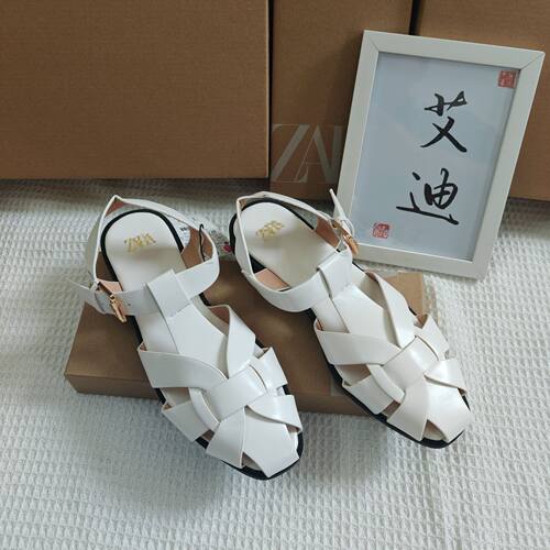 镂空包头平底舒适女凉鞋