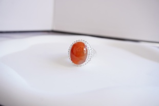 精致大气玛瑙红翡翠蛋面缅甸天然A货定制镶嵌吊坠高级感 1818