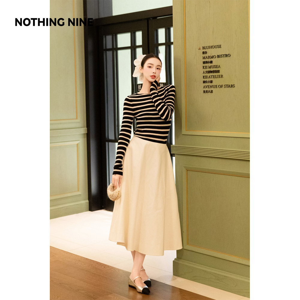 NOTHING NINE 雪域之息条纹上衣/纯色半身裙/头花