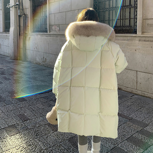 现货2025冬季新款90白鸭绒中长款毛领羽绒服 137-5075-P335-控518图片