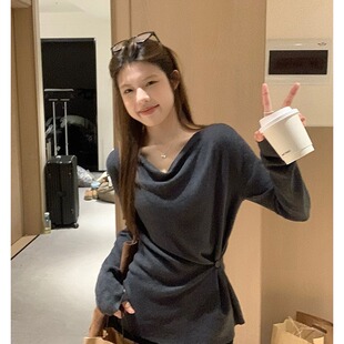 春秋设计感法式荡领斜扣百搭女早春收腰显瘦内搭打底长袖上衣新款