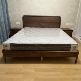 北美黑胡桃木双人床1.8米现代简约婚床1.5米全实木轻奢原木床头柜