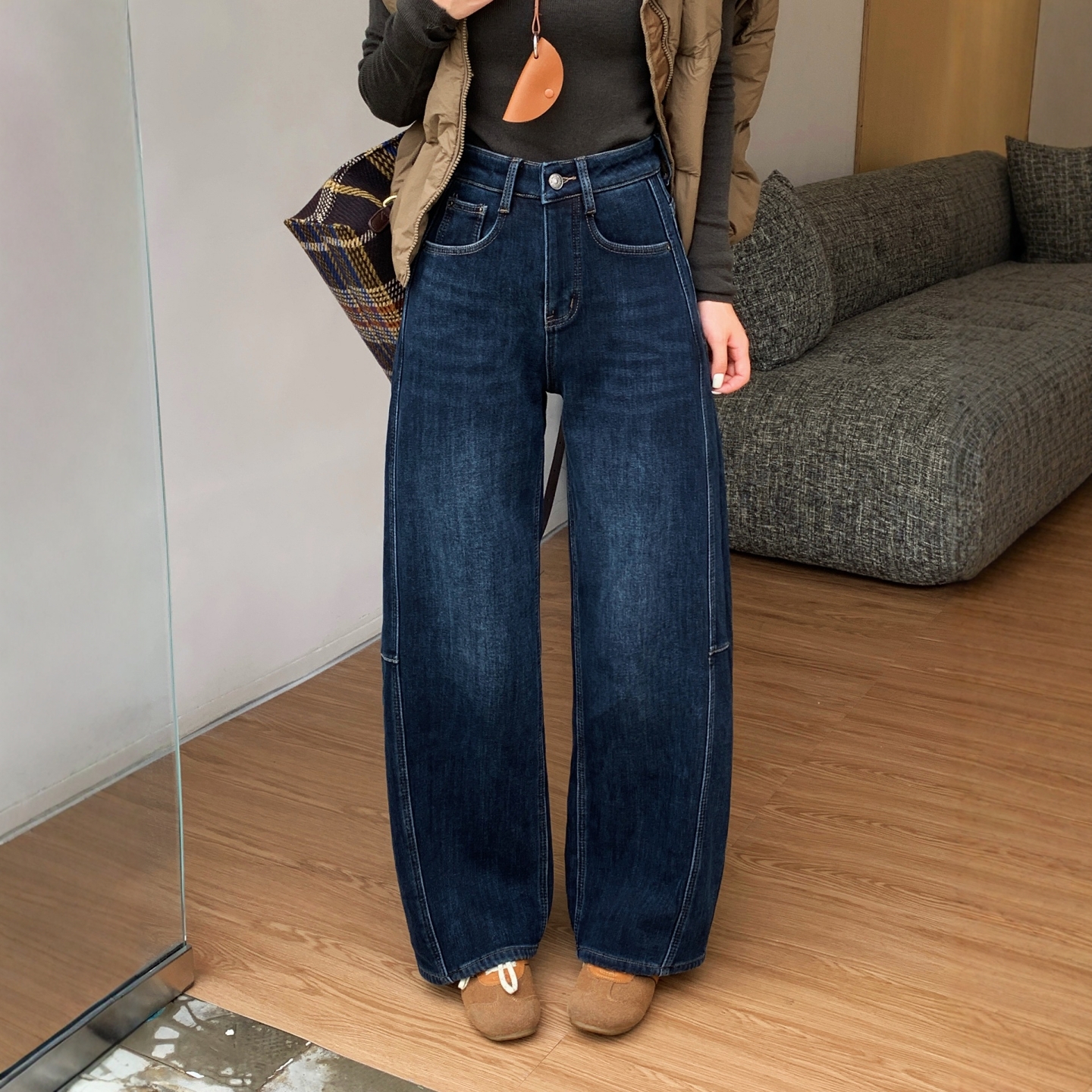 复古深蓝色牛仔裤2025新款