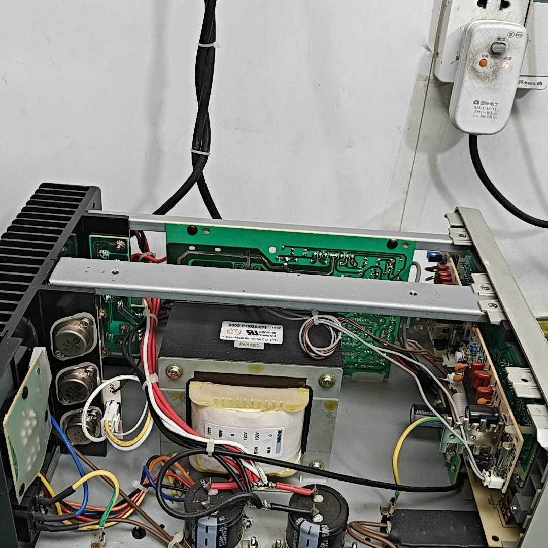 线性电源18V10A可调直流稳压电源GPR-1810HD.询价