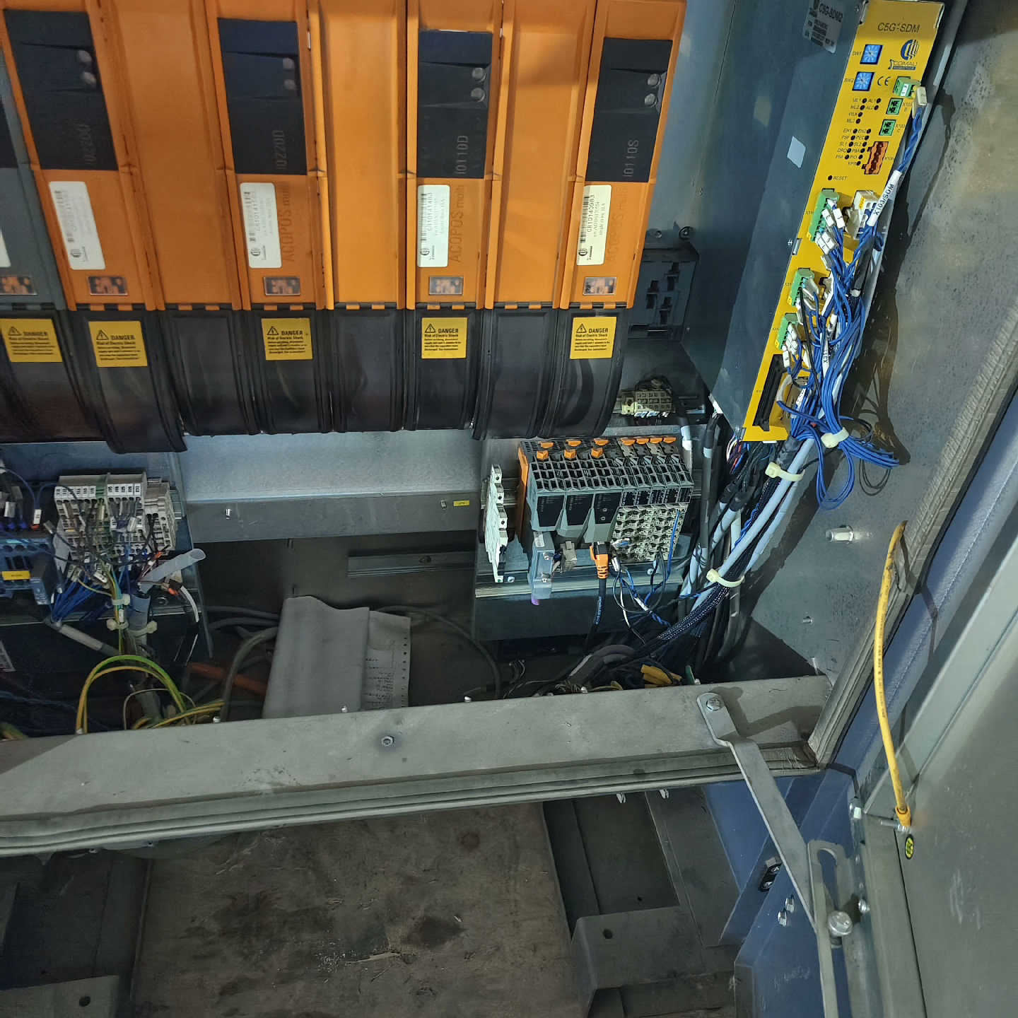 APC820。P0220。C0320。I0220.询价