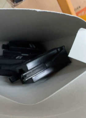 基恩士 OP-86930  新没用过，4个，.询价