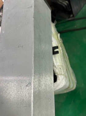 T 示波器Z4214A氦氖激光器，功率533u.询价