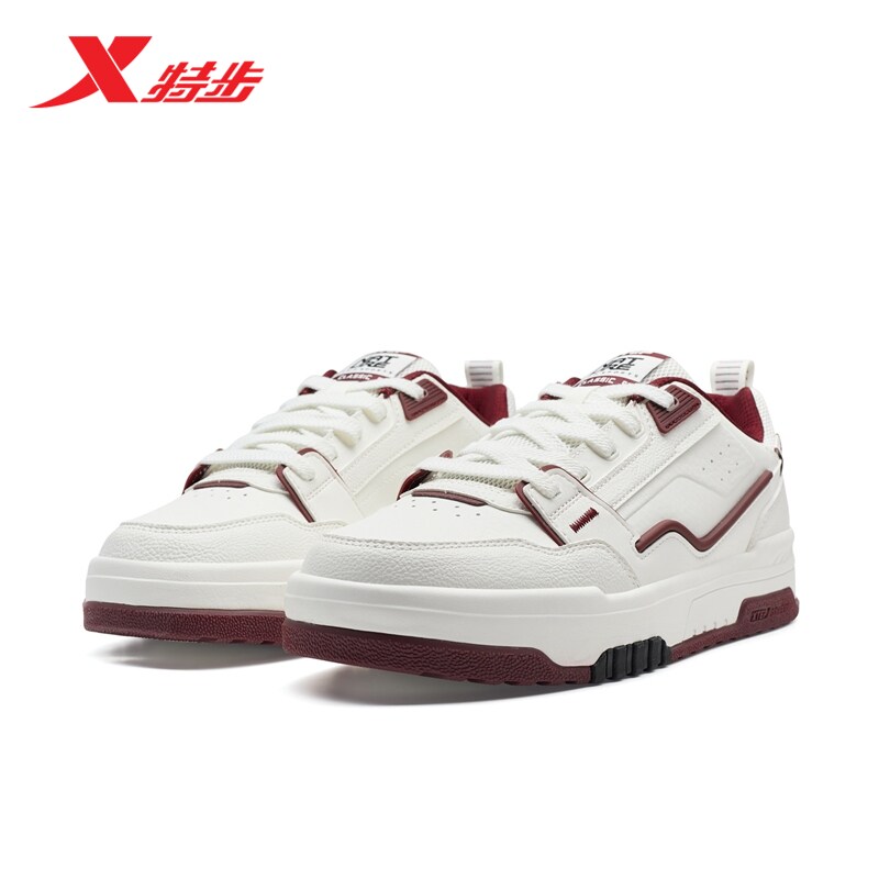 特步方程板鞋2025冬季新品男士革面保暖休闲鞋厚底增高运动鞋男鞋