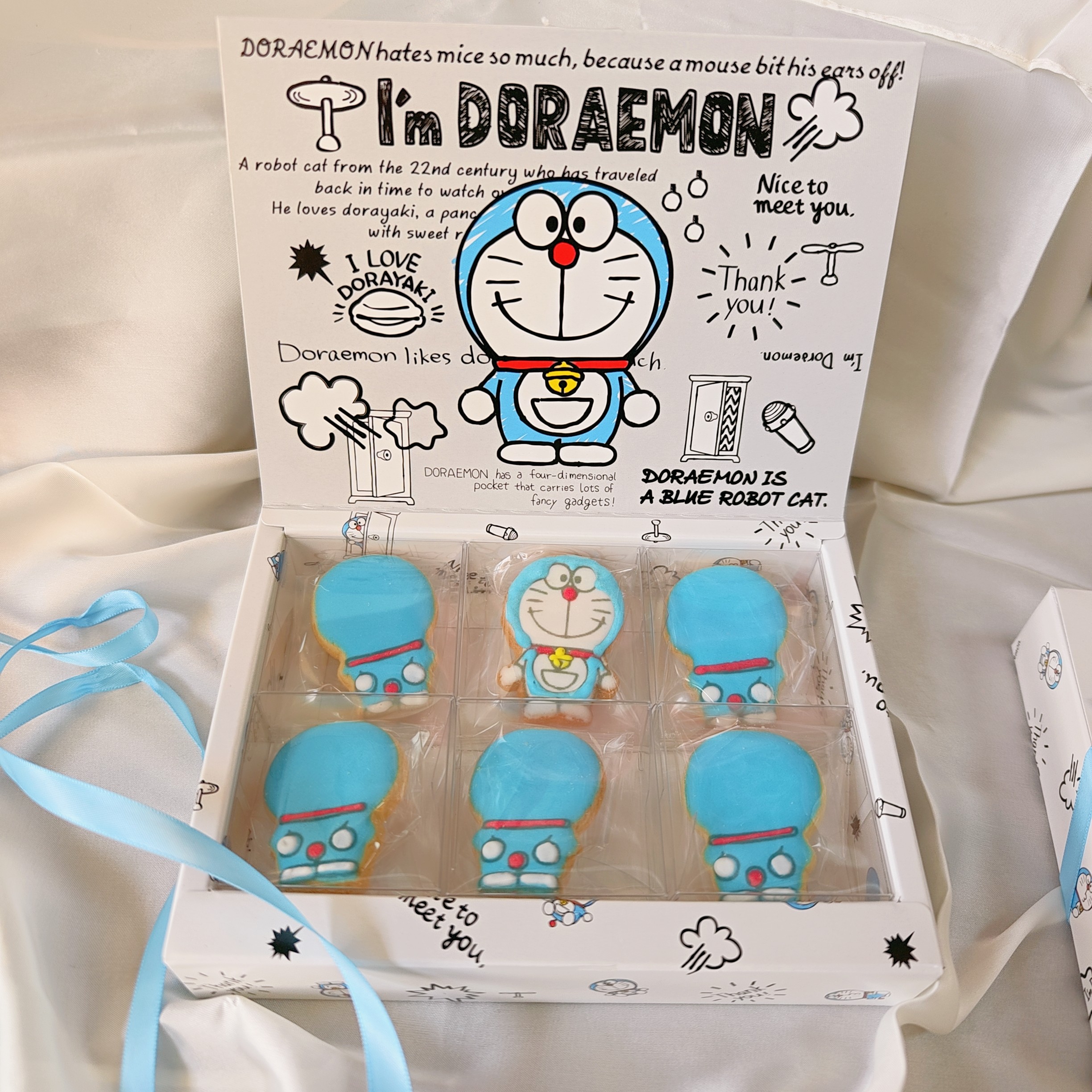 【现货速发机器猫】日本进口哆啦A梦红豆馅铜锣烧夹心饼干棉花糖